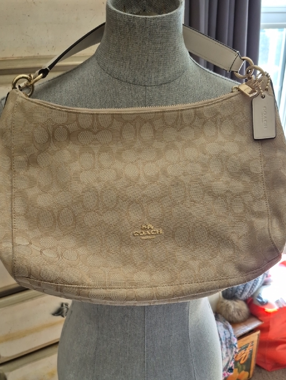 Coach Beige Signature Jacquard Hobo Shoulder Bag with Gold Hardware NWOT